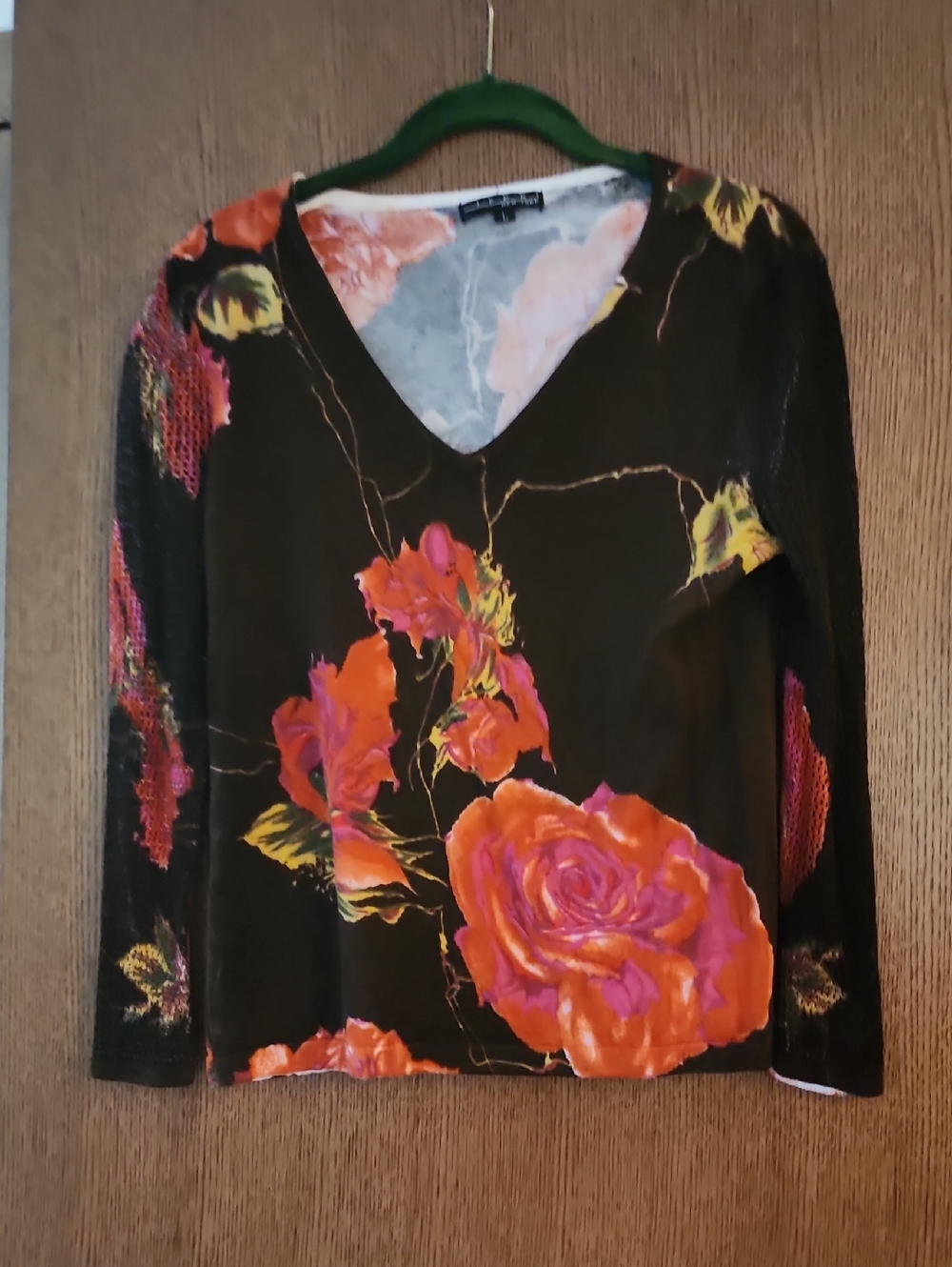 Pierri New York V-Neck Sweater with Bold Pink-Orange Floral Print